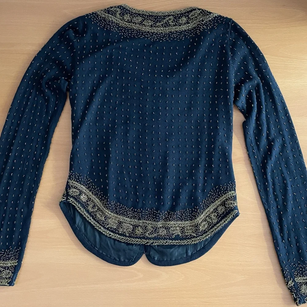 Vintage silk sweater with sequins - Picture 3 of 8